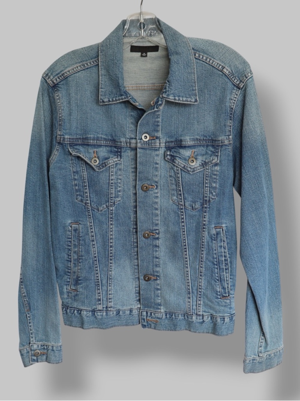 Uniqlo Denim Jacket Men’s Medium Blue Classic Jean Jacket